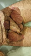 Knotted balls